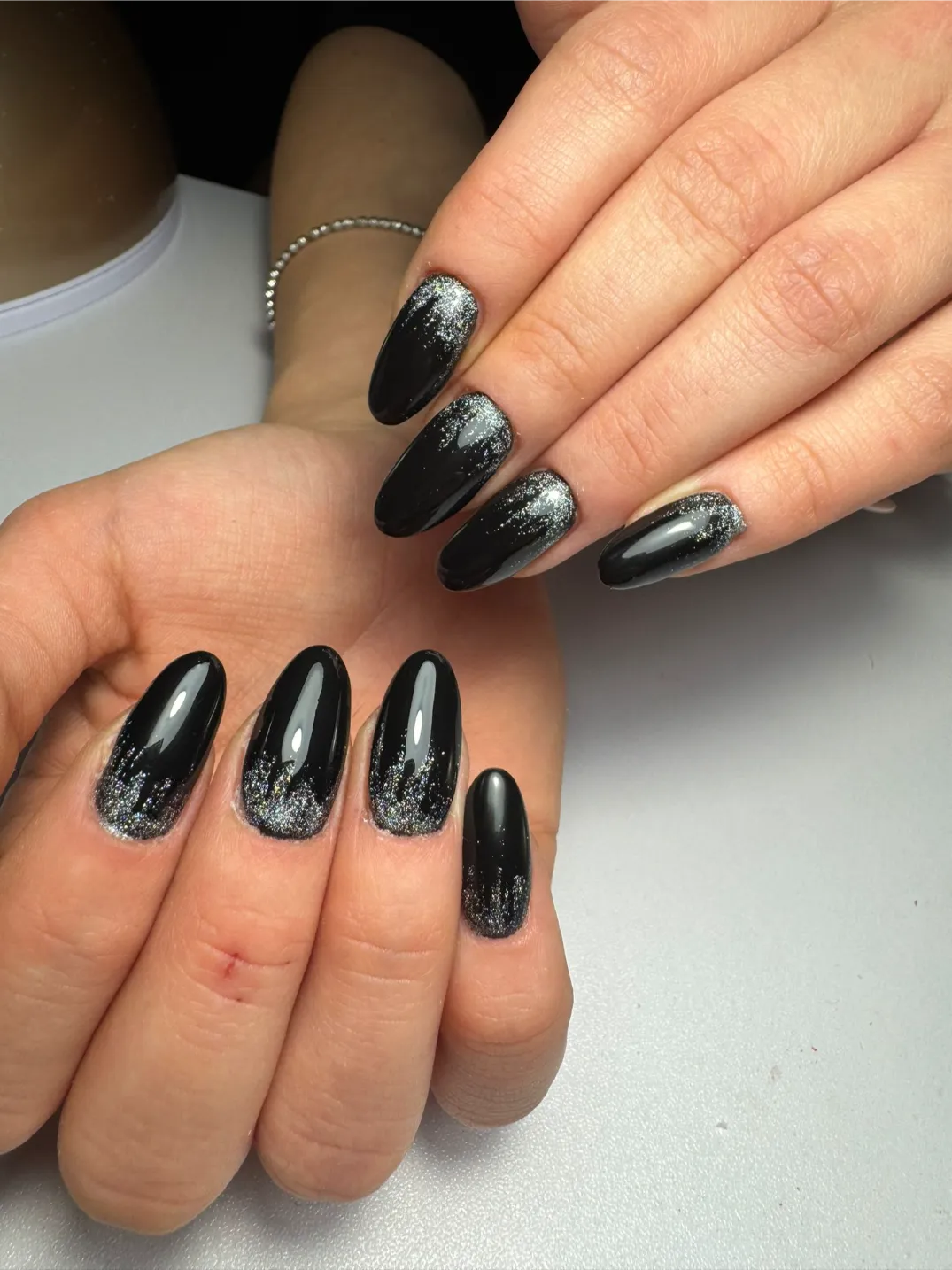 trattamento eseguito nails e ricostruzione unghie